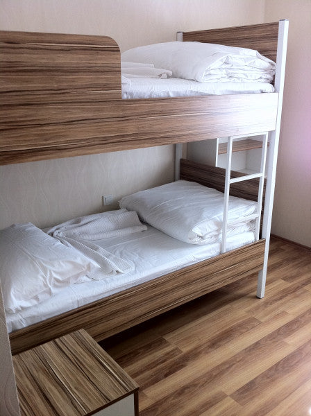 Arnavutluk Öğrenci Yurdu Tiran